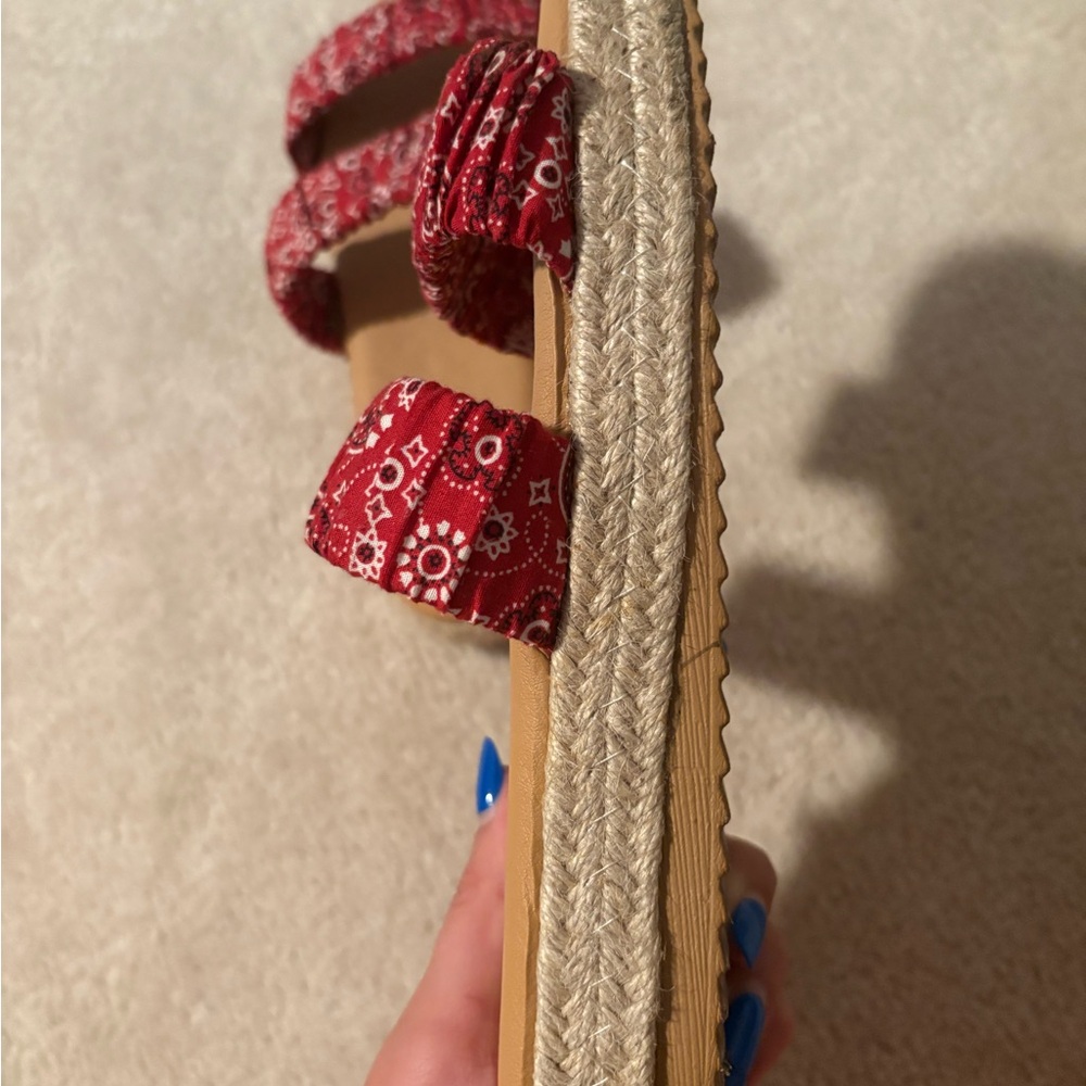 Red Platform Sandals - Picture 5 of 7